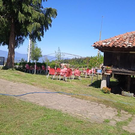 Hotel Casa Faruxo Cangas De Narcea Zewnętrze zdjęcie
